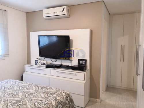 Apartamento, código 18404 em São Paulo, bairro Morumbi