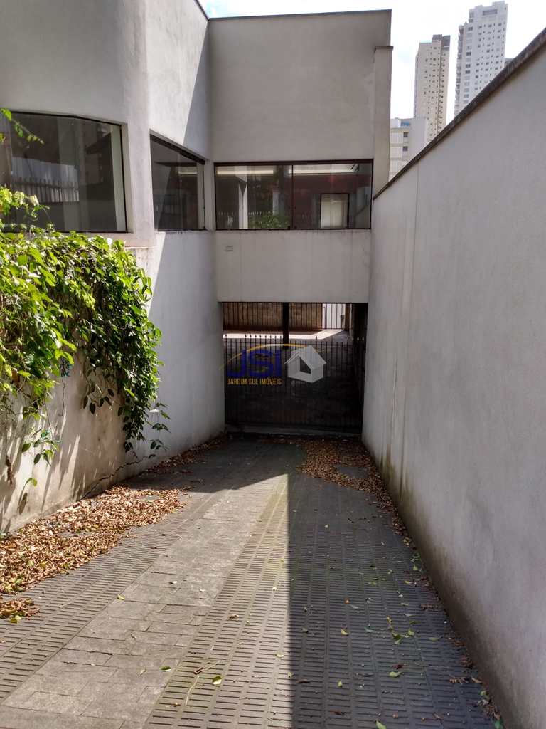 Prédio Comercial em São Paulo, no bairro Vila Andrade
