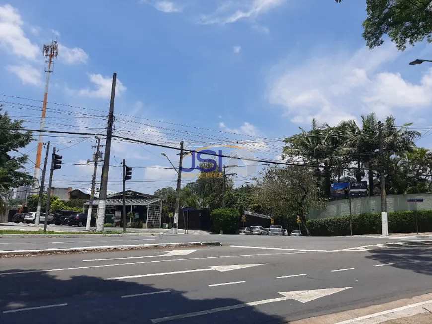Terreno Comercial em São Paulo, no bairro Morumbi