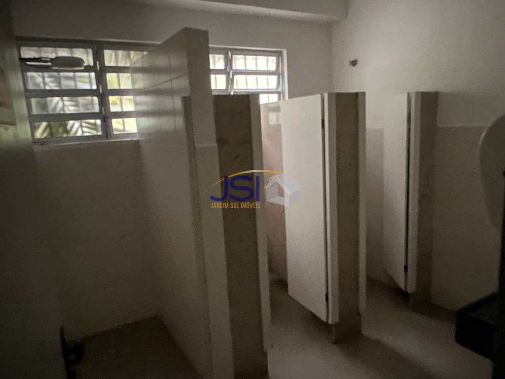 Prédio Comercial em São Paulo, no bairro Morumbi