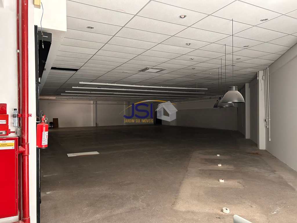 Prédio Comercial em São Paulo, no bairro Morumbi