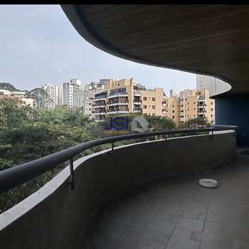 Apartamento em São Paulo, bairro Morumbi