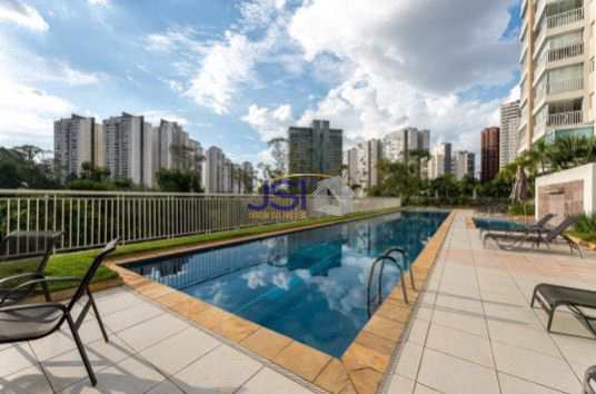 Apartamento em São Paulo, no bairro Sé