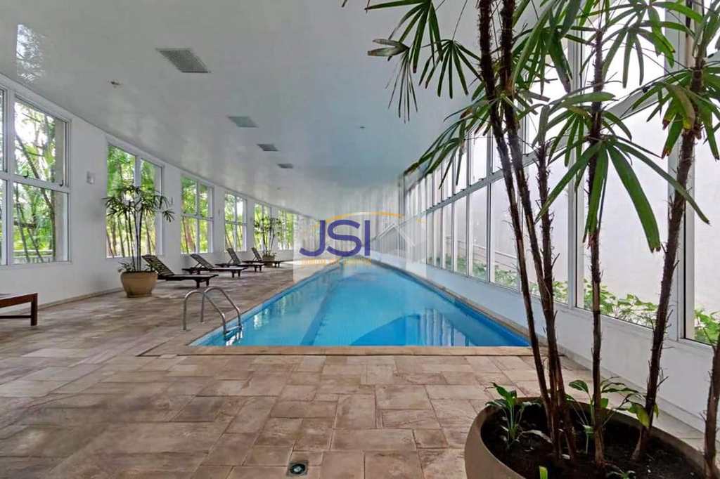 Apartamento em São Paulo, no bairro Morumbi