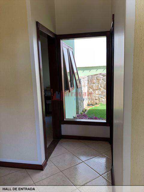 Casa de Condomínio em Jacareí, no bairro Jardim Coleginho