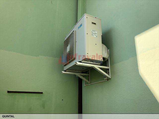 Casa de Condomínio em Jacareí, no bairro Jardim Coleginho