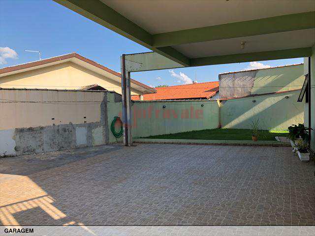 Casa de Condomínio em Jacareí, no bairro Jardim Coleginho