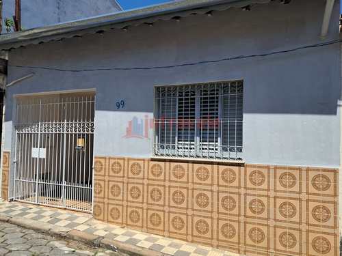 Casa, código 7802 em Jacareí, bairro Centro