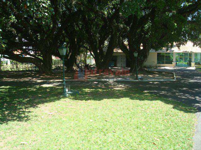 Casa de Condomínio em Jacareí, no bairro Jardim Altos de Santana I