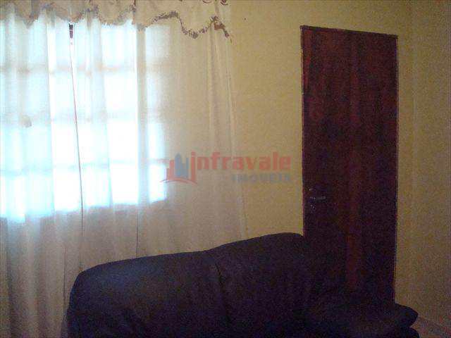 Casa em Jacareí, no bairro Jardim Bela Vista