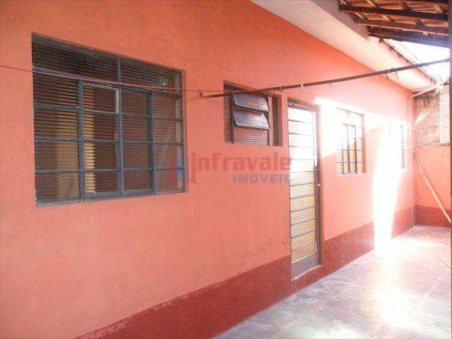Casa em Jacareí, no bairro Jardim do Vale