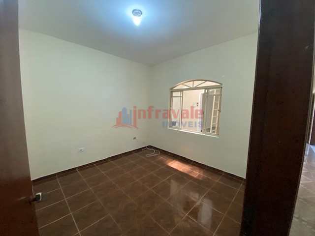 Casa em Jacareí, no bairro Jardim do Vale