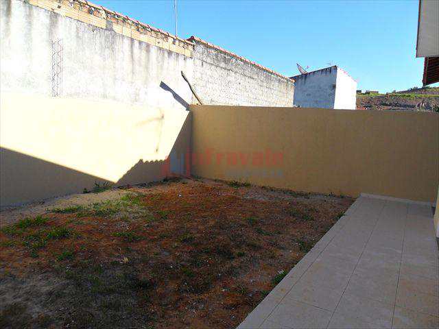 Casa em Jacareí, no bairro Cidade Jardim