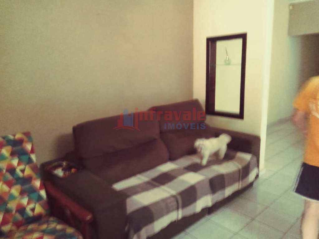 Casa em Jacareí, no bairro Cidade Jardim