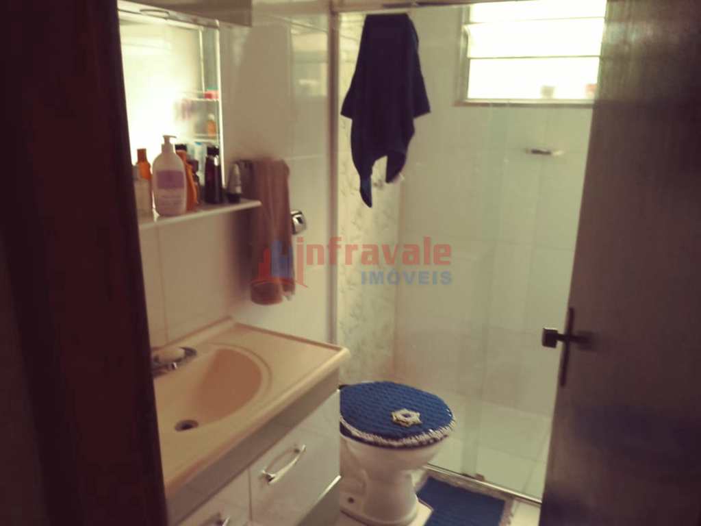 Casa em Jacareí, no bairro Cidade Jardim