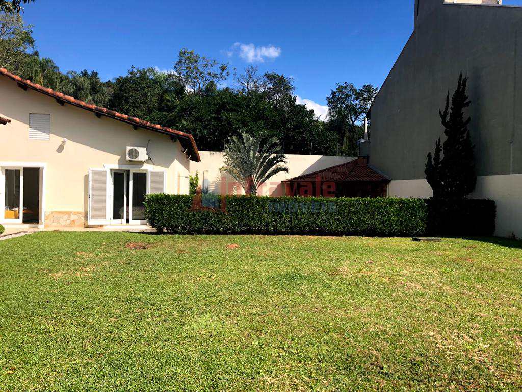 Casa de Condomínio em Jacareí, no bairro Jardim América