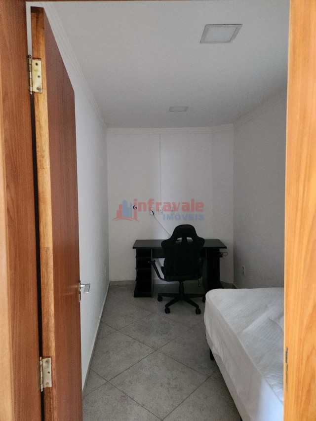 Casa de Condomínio em Jacareí, no bairro Loteamento Residencial Parque Lago Dourado