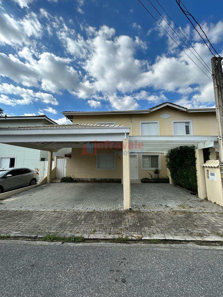 Sobrado de Condomínio em Jacareí, no bairro Loteamento Villa Branca