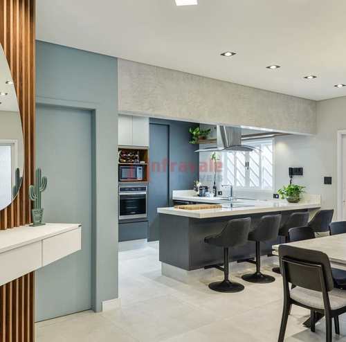 Casa, código 12358 em Jacareí, bairro Cidade Jardim