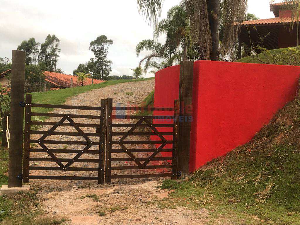 Chácara em Condomínio em Guararema, no bairro Escada