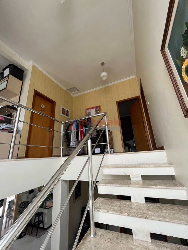 Sobrado de Condomínio em Jacareí, no bairro Loteamento Villa Branca