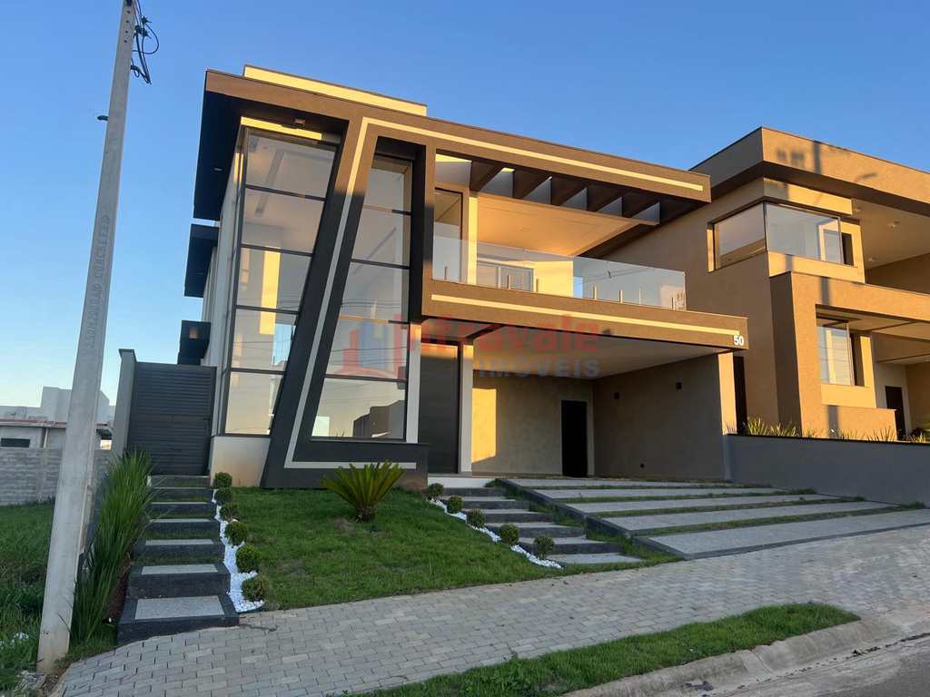Sobrado de Condomínio em Caçapava, no bairro Residencial Colinas