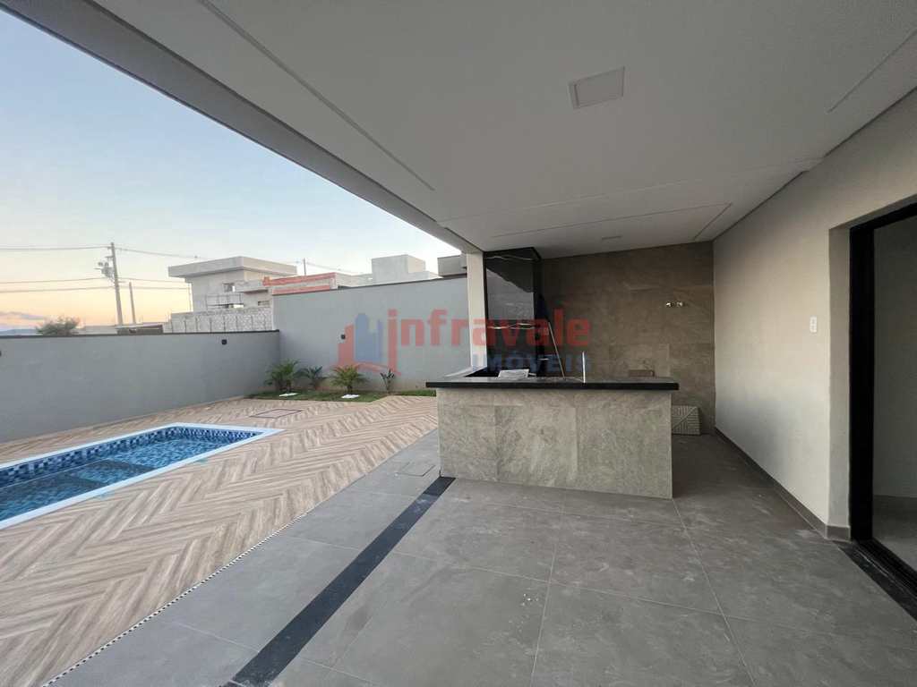 Sobrado de Condomínio em Caçapava, no bairro Residencial Colinas