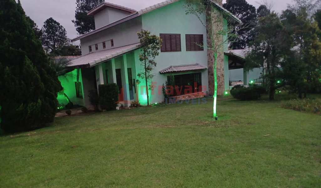 Casa de Condomínio em Santana de Parnaíba, bairro Alphaville