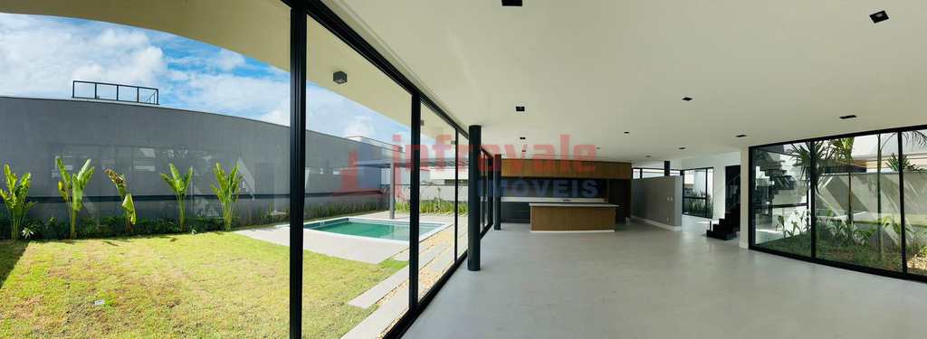 Sobrado de Condomínio em São José dos Campos, no bairro Condomínio Residencial Colinas do Paratehy