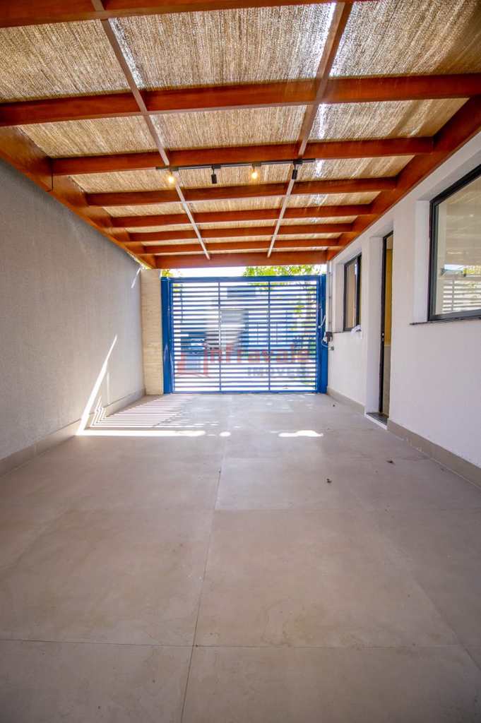 Sobrado de Condomínio em São José dos Campos, no bairro Condomínio Residencial Monte Carlo
