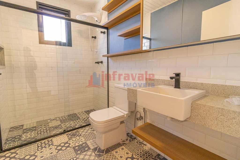 Sobrado de Condomínio em São José dos Campos, no bairro Condomínio Residencial Monte Carlo