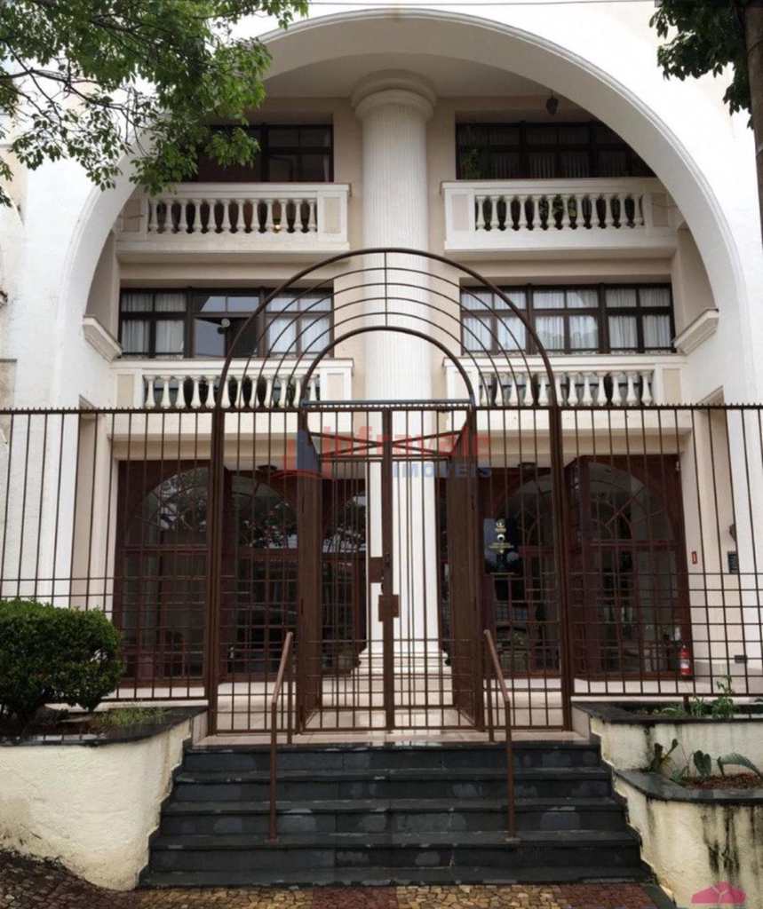 Apartamento em Jacareí, no bairro Centro