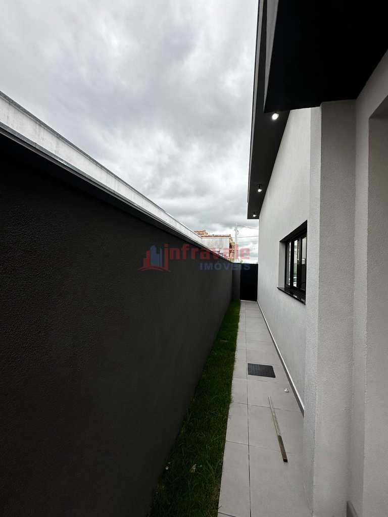 Casa de Condomínio em São José dos Campos, no bairro Floresta