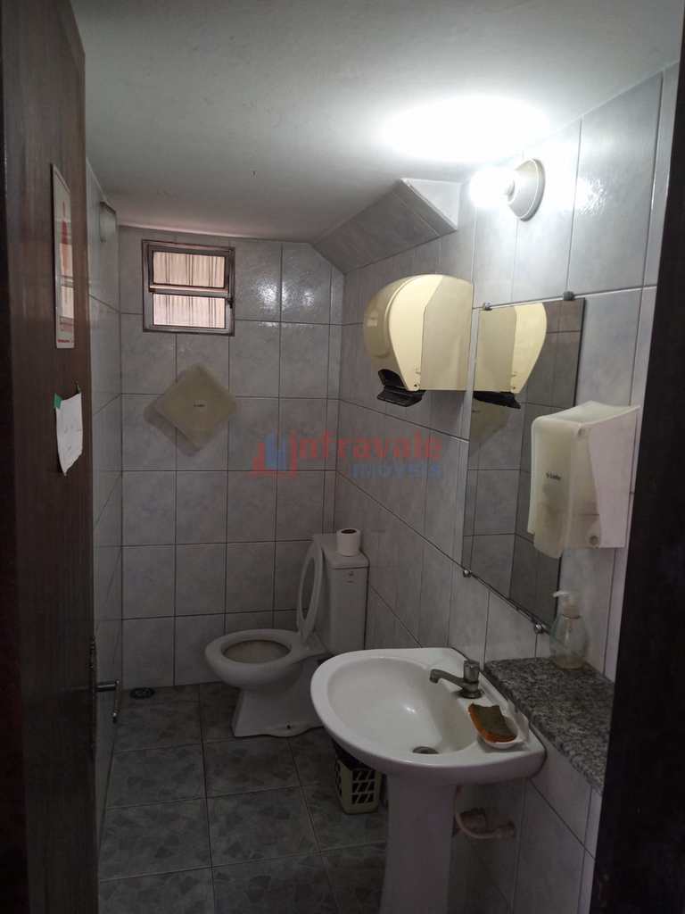 Prédio Comercial em Jacareí, no bairro Centro