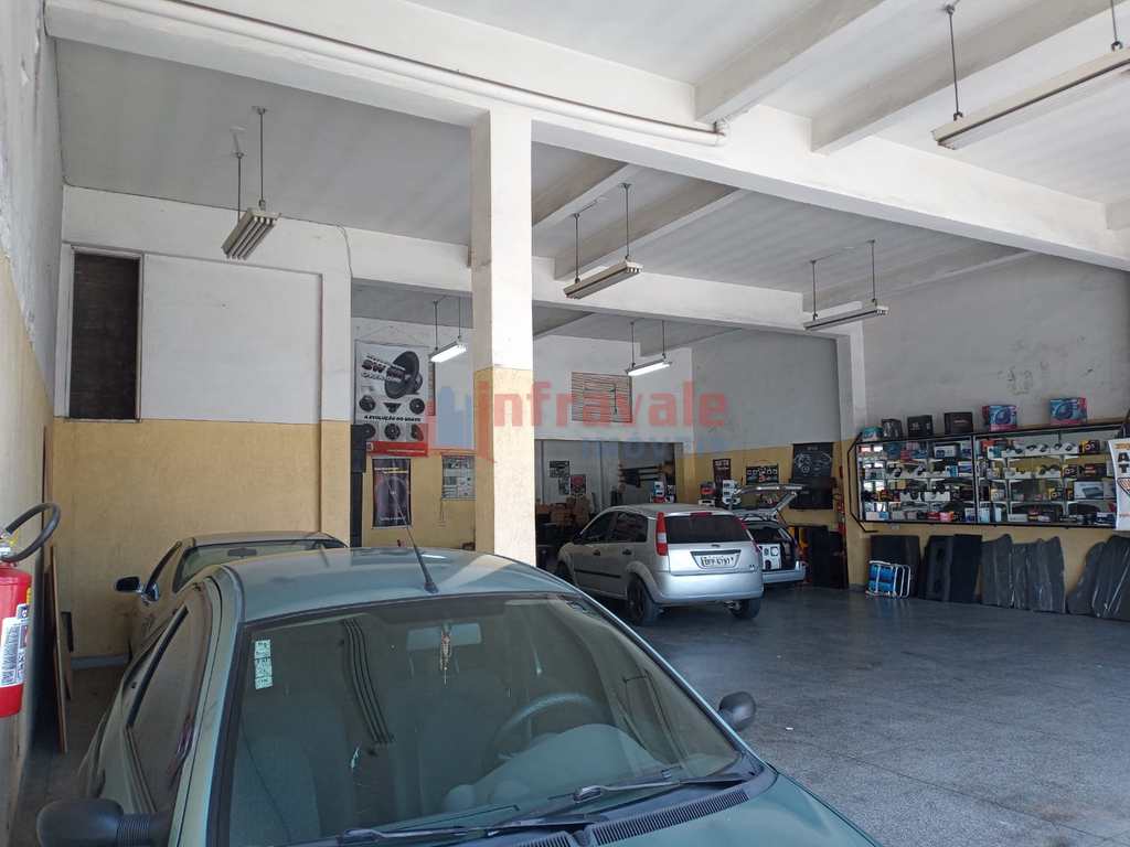 Prédio Comercial em Jacareí, no bairro Centro