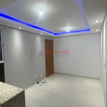 Apartamento em Jacareí, bairro Vila Nova Aliança