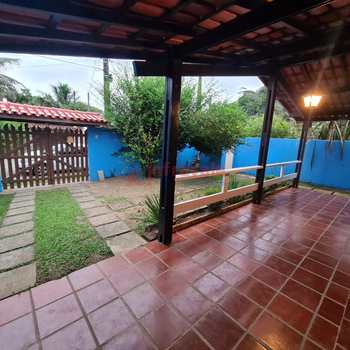 Casa em Caraguatatuba, bairro Jardim Mariella