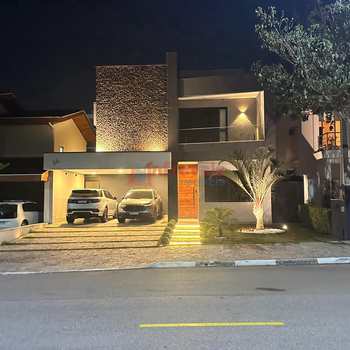 Sobrado de Condomínio em Jacareí, bairro Loteamento Villa Branca