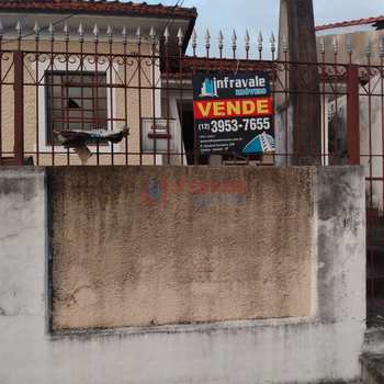 Casa em Jacareí, bairro Jardim das Indústrias