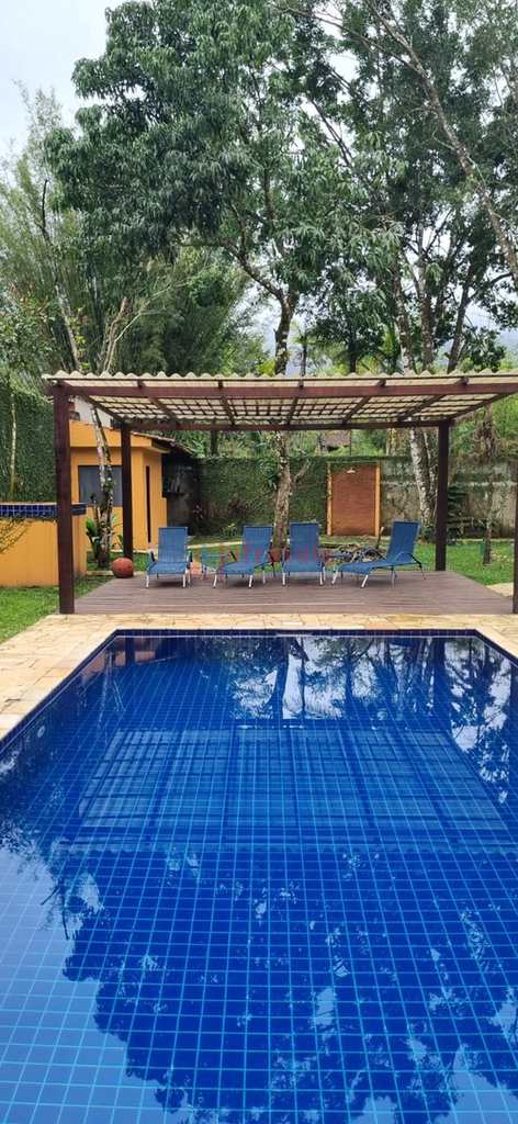 Casa em São Sebastião, no bairro Sertão do Piavu