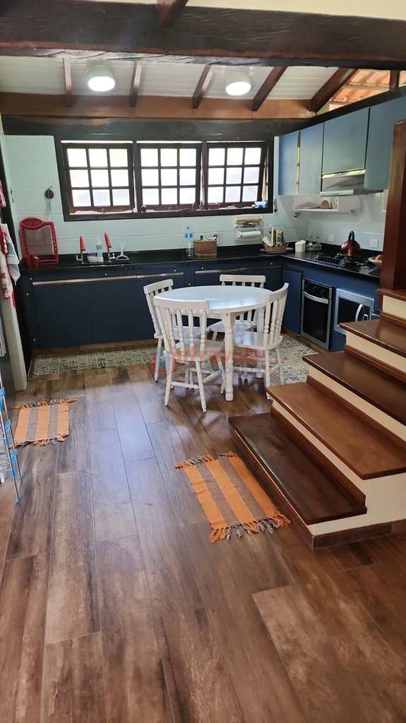 Casa em São Sebastião, no bairro Sertão do Piavu