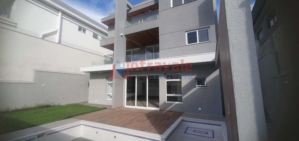Sobrado de Condomínio em São José dos Campos, no bairro Condomínio Residencial Jaguary