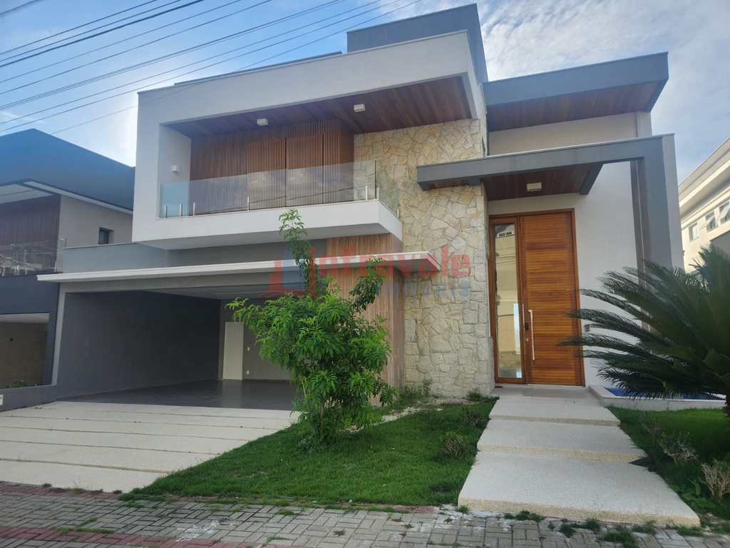 Sobrado de Condomínio em São José dos Campos, no bairro Condomínio Residencial Jaguary