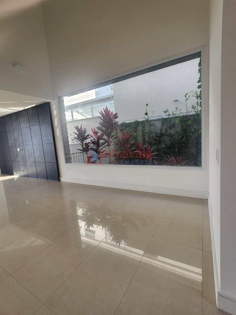 Sobrado de Condomínio em São José dos Campos, no bairro Condomínio Residencial Jaguary