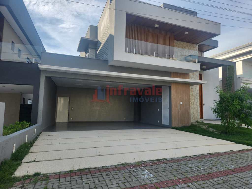 Sobrado de Condomínio em São José dos Campos, no bairro Condomínio Residencial Jaguary