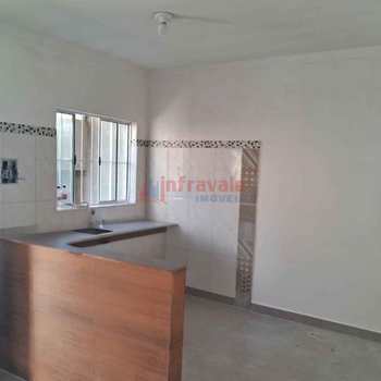 Casa em Jacareí, bairro Bandeira Branca