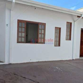 Casa em Jacareí, bairro Loteamento Vila Romana