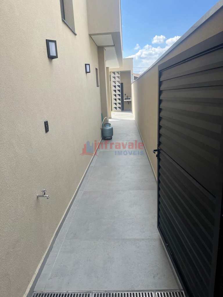 Sobrado de Condomínio em Jacareí, no bairro Jardim Central Park