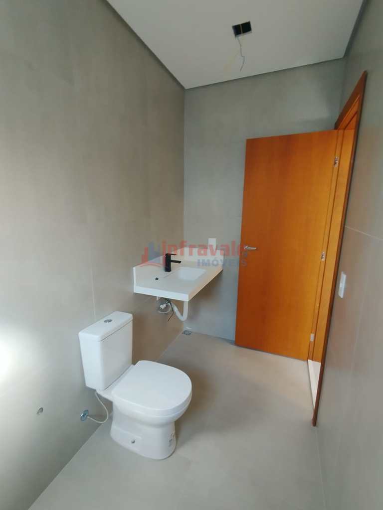 Casa de Condomínio em São José dos Campos, no bairro Putim