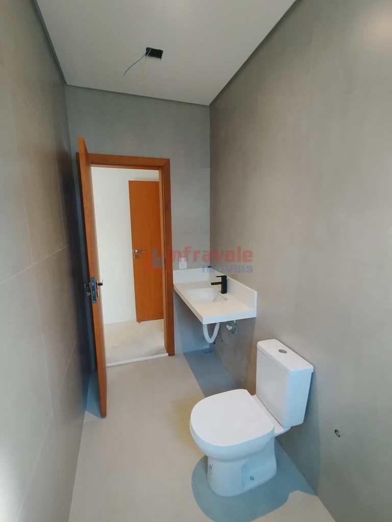 Casa de Condomínio em São José dos Campos, no bairro Putim